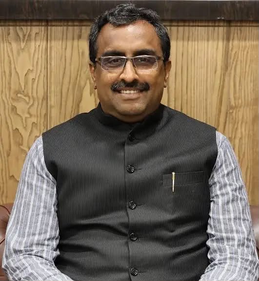 anildharjk's tweet photo. Heartiest congratulations to Shri @rammadhav_ Ji, National Vice President Bharatiya Janata Party.

His rich organisational experience, strategic vision, intellectual depth &amp; dedicated service to nation will continue to provide invaluable strength &amp; direction to the organisation. https://t.co/o0qdYKPIkh