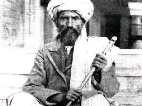 Khpalwak_Amiri's tweet photo. سل رحمته دې په پلار او په ادې شه
ازادي دې د سپېڅلې مور شېدې شه
ملا عبدالله
د سيکولر نظريې پر وړاندې اتل شهيد
#استقلال https://t.co/nhjaG2GEx5