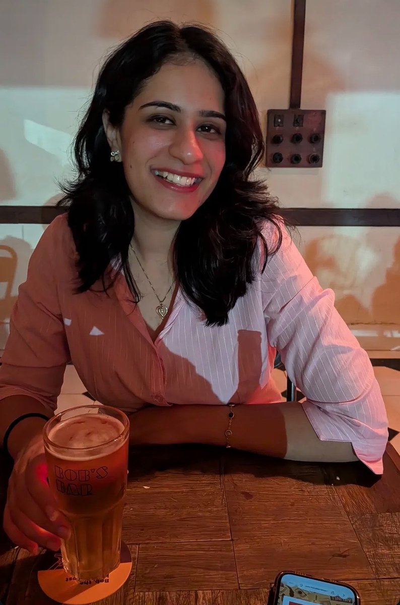 JayatiVats's tweet photo. I have new found respect for everyone who travels daily in Bangalore because 2 hours to cover 18 kms is just insane 😳

Unrelated, Bob’s is a fun place! https://t.co/vNXXm5u22z