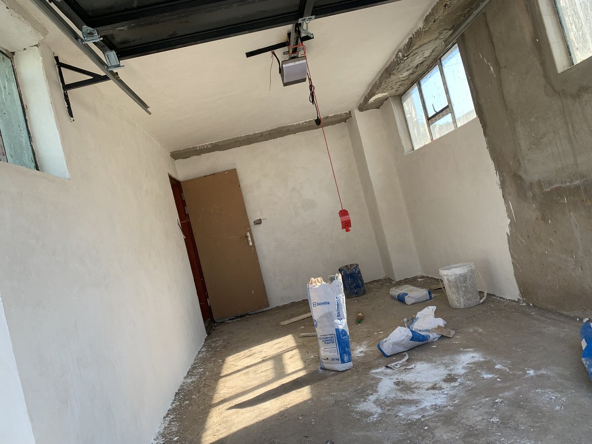mhatsofacility's tweet photo. Another project successfully completed in Arlington Estate.

The glow-up is real. ✨🏗️

From ordinary to exceptional, the MHATSO way.

Ready to transform your space? Get in touch today.

#mhatsofacilityservices https://t.co/FRFs6VCwU8