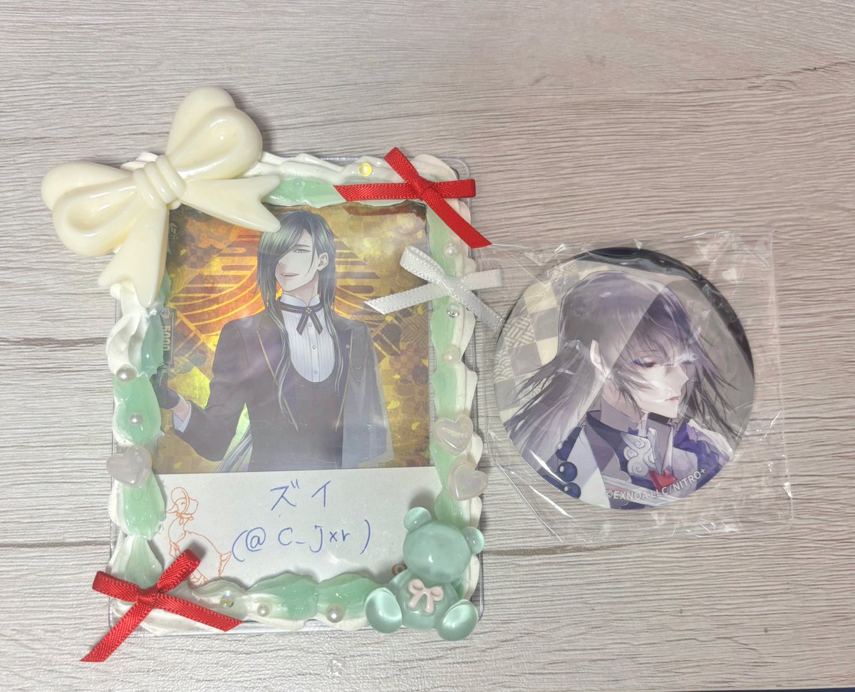 c_jxr's tweet photo. 【交換】刀剣乱舞 絢爛缶バッジ

譲：数珠丸→極通常
　　南海→初通常、跪座

求：数珠丸→跪座＞初通常、初戦闘
　　南海→極通常、極戦闘＞初戦闘、内番

郵送にて。お気軽にお声掛けください。 https://t.co/HFlopffHoS