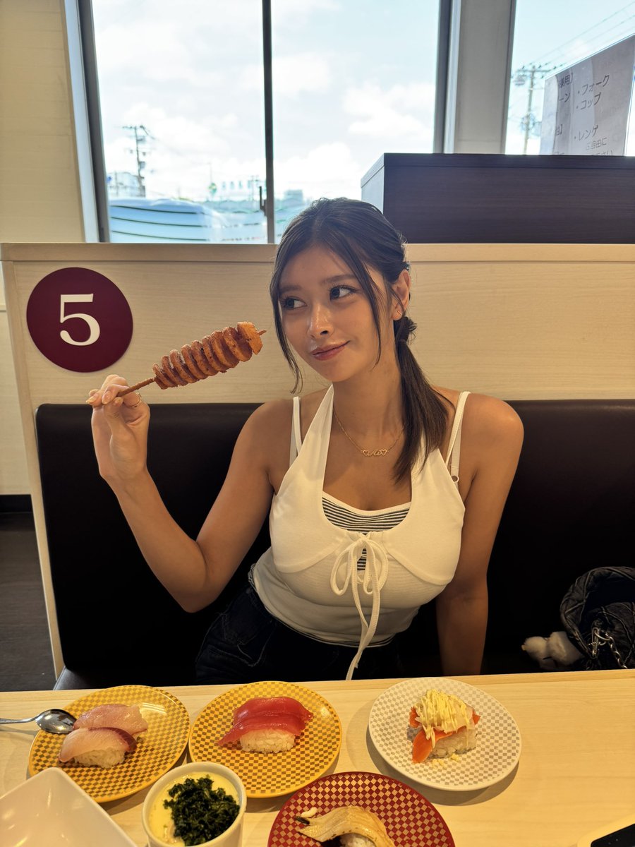 yamadaaiii0911's tweet photo. 📣 8月22日(土）
⏰10:00～16:00
📍ユーコーラッキー37ゆめパーク久留米店

さんへお邪魔します✨️✨️
一緒に楽しみましょお🌈

 #PR https://t.co/eV6wLdW7TE