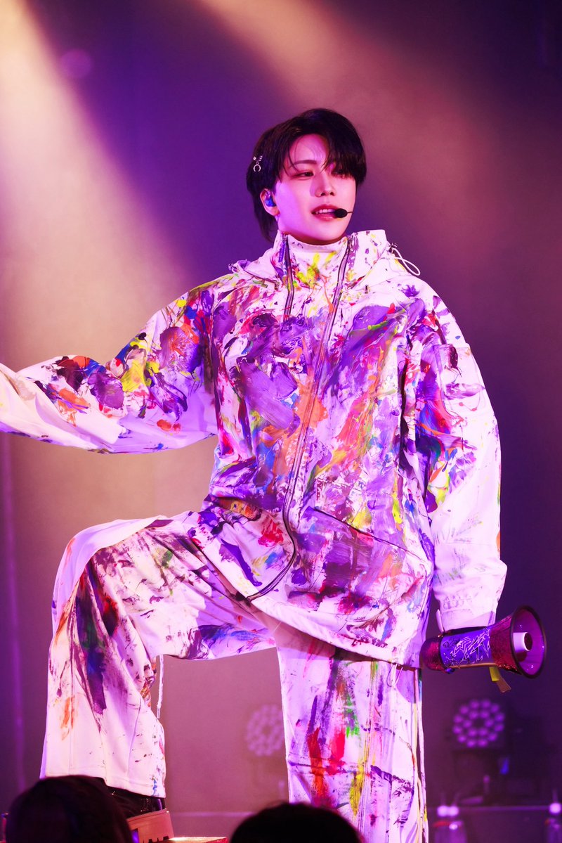 Yq4Ro_'s tweet photo. 君の人生＿＿＿＿
           僕に捧げろ＿＿＿＿💜💄 https://t.co/vw2KfYoiFS