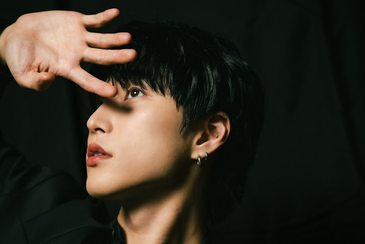 realsoundjp's tweet photo. ══·:·.✧ XngHan インタビュー ✧.·:·══

🔗https://t.co/MDqNovBO0N

「いつか自分の音楽も誰かの思い出の一部に」
躊躇せず前進を続けた日々、日本デビューを前に振り返る！
#XngHan_Xoul #XngHan
@XngHan_official @XngHan_jp https://t.co/tKaVn28Vn0