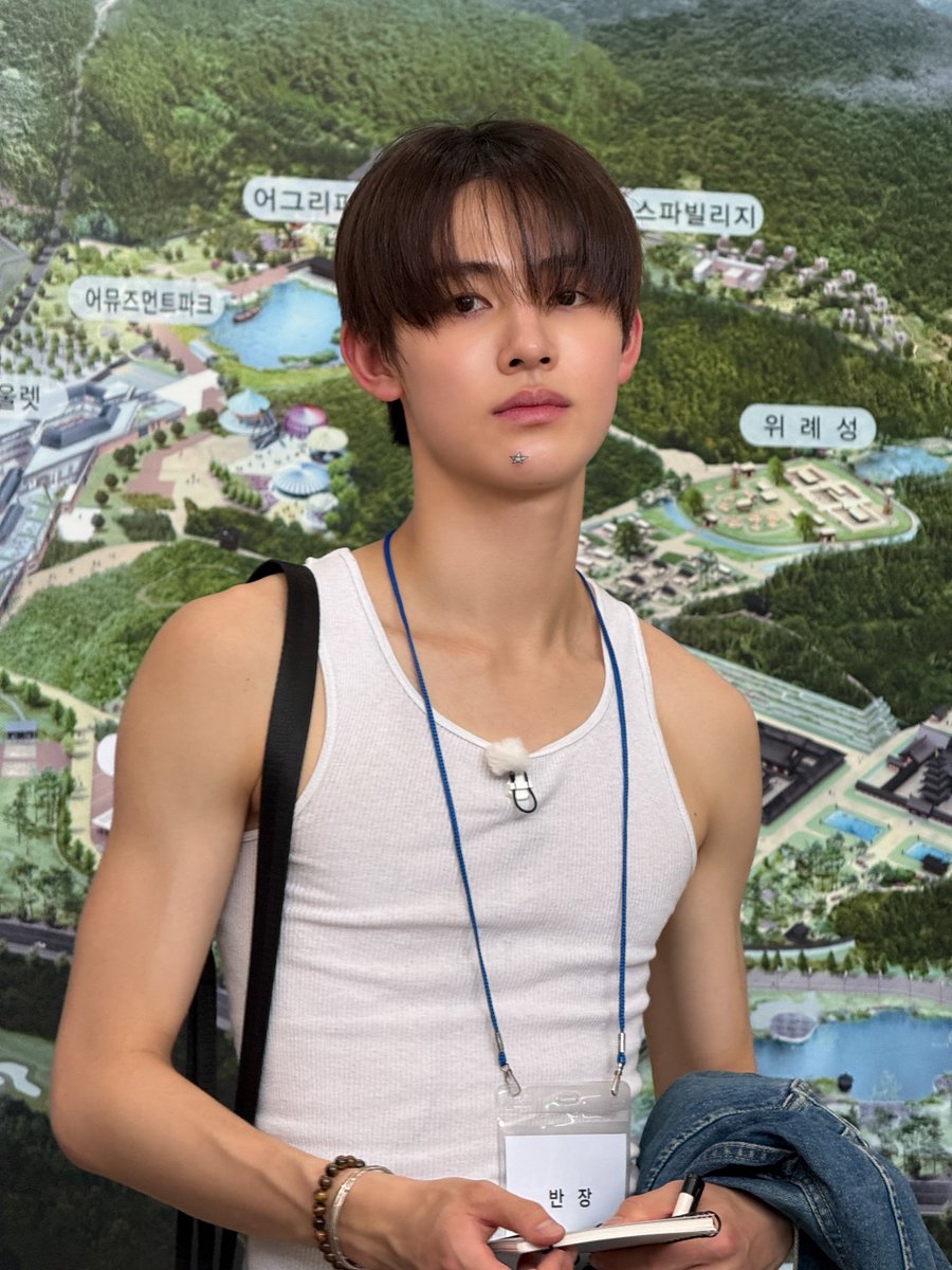 zhaoyufancokr's tweet photo. [260819] #SEONGHYEON #성현 Instagram Update https://t.co/YD9j23AuQ6