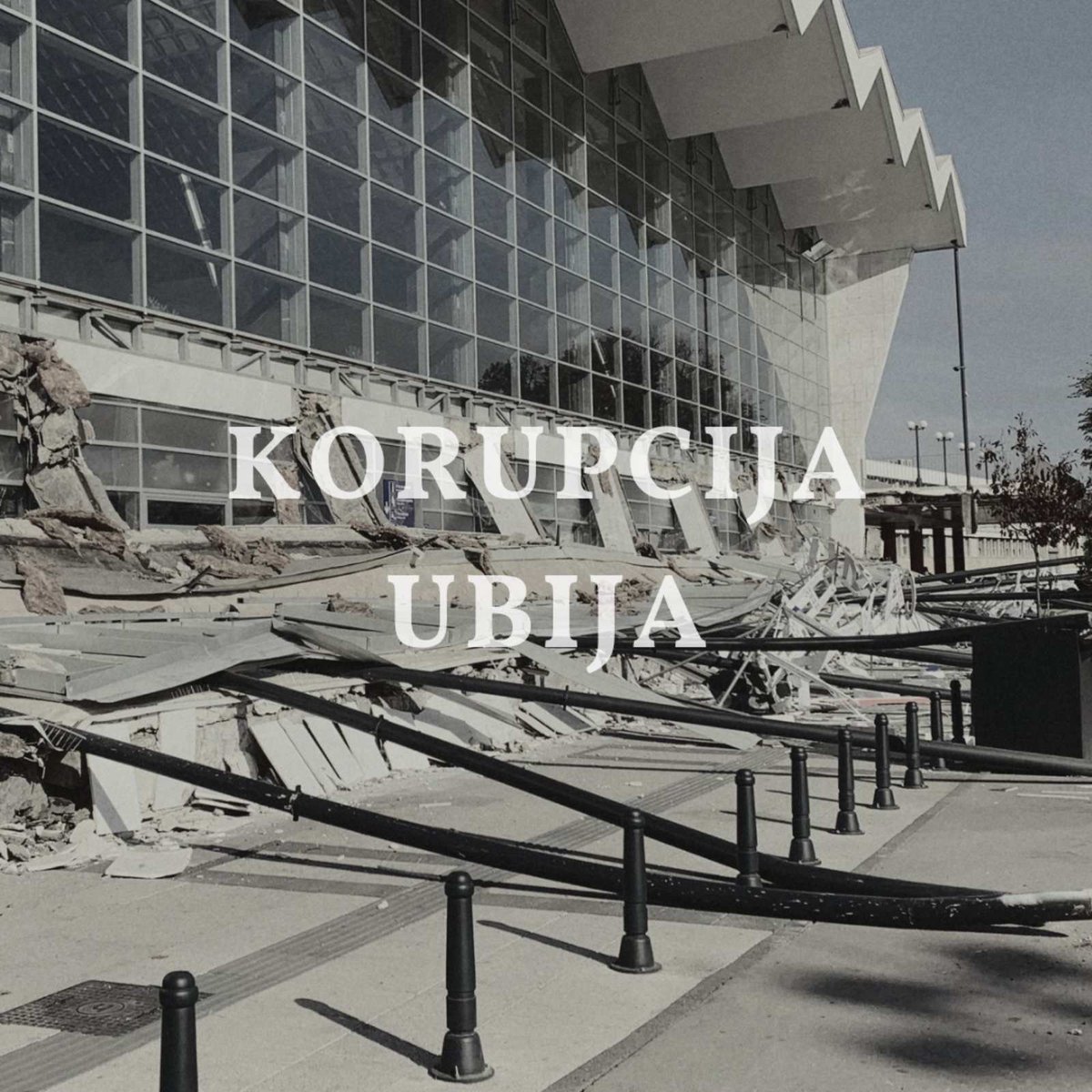 SadSrce's tweet photo. Očekujemo bezbroj puta najavljivan skup naprednjaka u Novom Sadu.
Nadamo se da će posetiti železničku stanicu u Novom Sadu, koja je prikaz korupcije, bahatosti i kriminala odlazećeg režima, mesto na kom je 16 ljudi stradalo.
Odgovaraćete, ne sumnjajte! https://t.co/CjkOtrHSWB