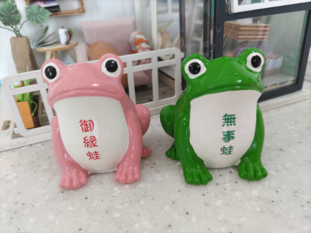 yca_sh's tweet photo. 🐸のおみくじをひいてきました
かわゆい https://t.co/zYzsTzURQI