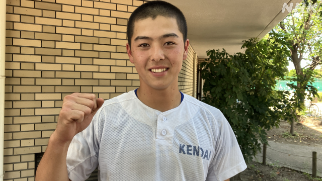 nhk_koushien's tweet photo. 【投手陣を自分が引っ張る！】

#高崎健康福祉大高崎 (群馬)は西宮市のグラウンドで調整
今大会、6人の投手をリードしてきたキャッチャーが意気込み

大岩翔斗選手
「それぞれの持ち味を生かして、無失点にこだわりたい」

📺全試合を中継
📱NHK ONEで同時・見逃し配信も
https://t.co/9QVZVEkdtP https://t.co/rYwTw2UYp7