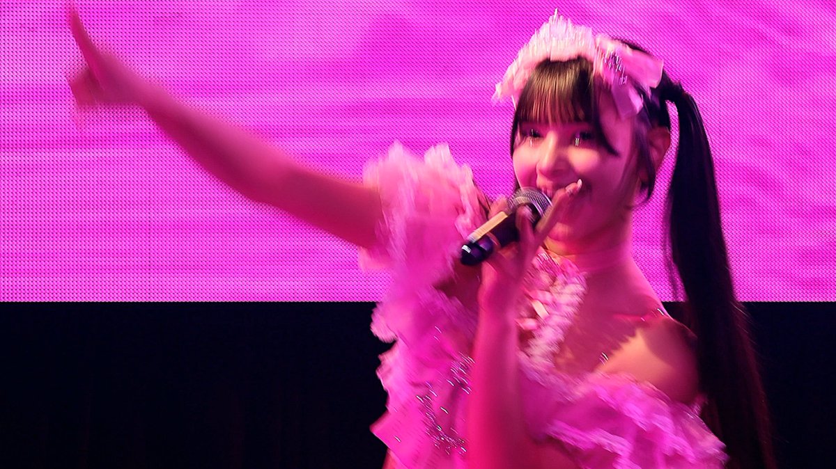 Yamaga_Sukidesu's tweet photo. 恋に落ちる確率は限りなく低いが０じゃない
【FLORERISA主催ライブ 熱帯夜】
#SHIBUYAREX  2026.8.18
#天使ここな 🩷
#恋に落ちる確率は限りなく低いが０じゃない
#コイカギ 
敬称略
このステージのラストパフォーマンス
🎶4.君からワタシヘ私からキミへ
https://t.co/4rZc0uccVj
#ライブ
#アイドル https://t.co/B6CEDc087s