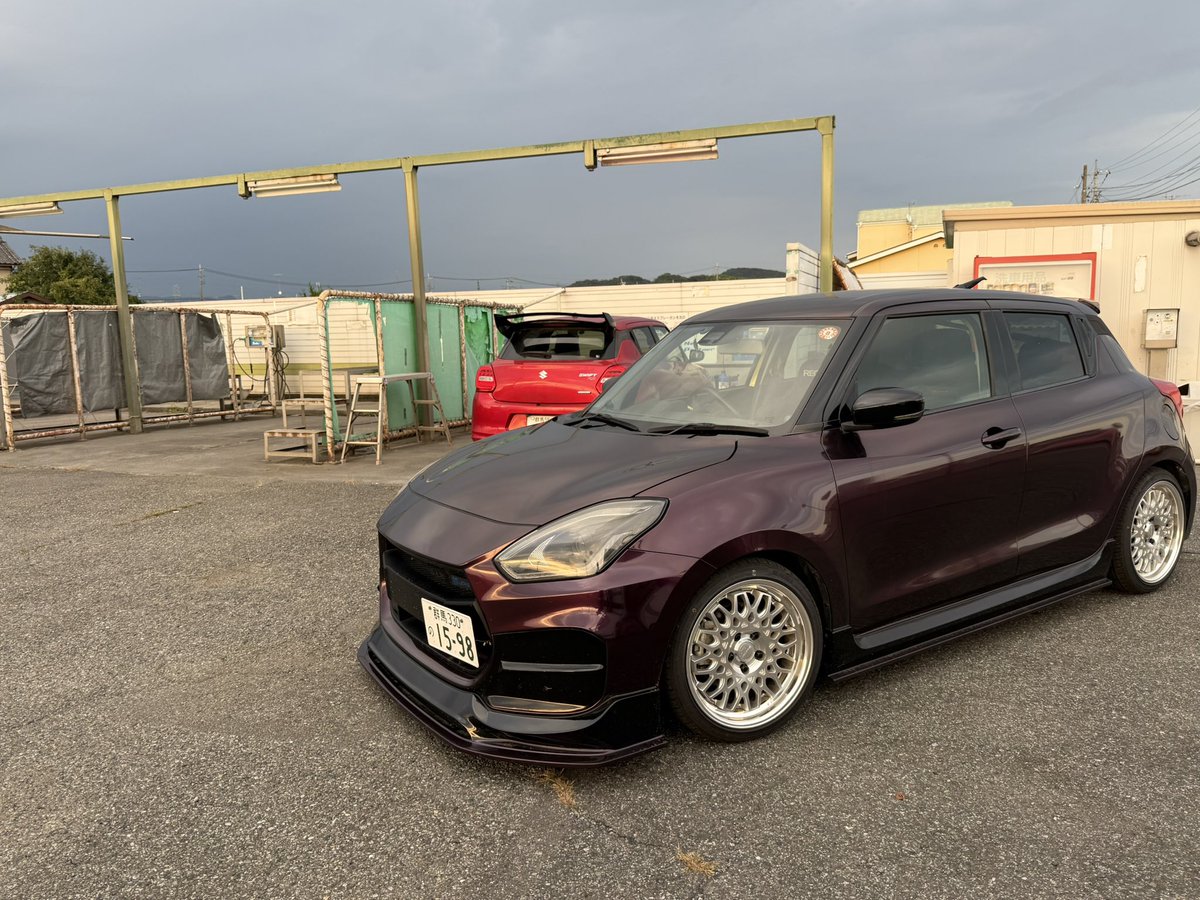 T_SPO33S's tweet photo. シゴオワ洗車開始 https://t.co/aM6vkDwM14