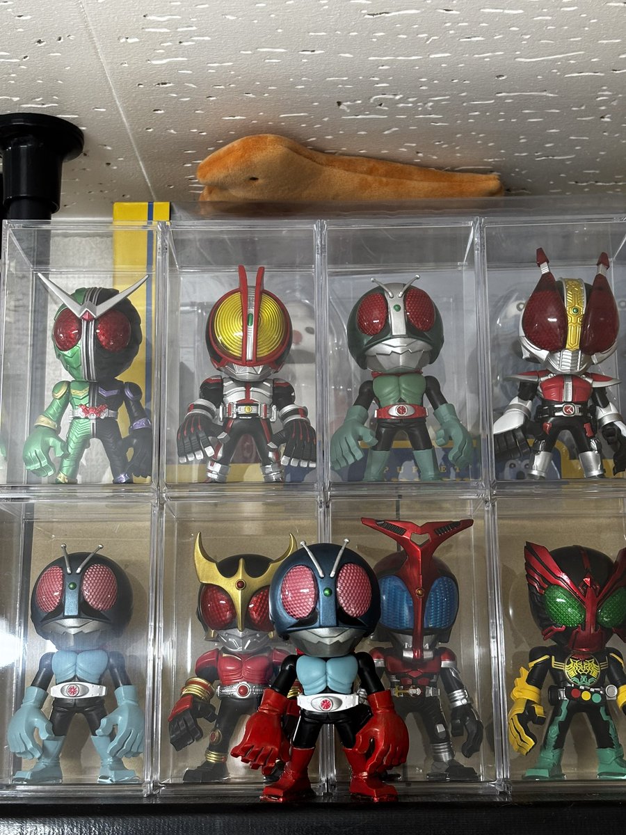 stussylove's tweet photo. ミュージアムジェルとセリアのケース使える😁
@toumartcom 
#仮面ライダー
#仮面ライダーガチャ
#Powerknuckle 
#仮面ライダーTOUMA
#セリア https://t.co/gvepGCPJOQ