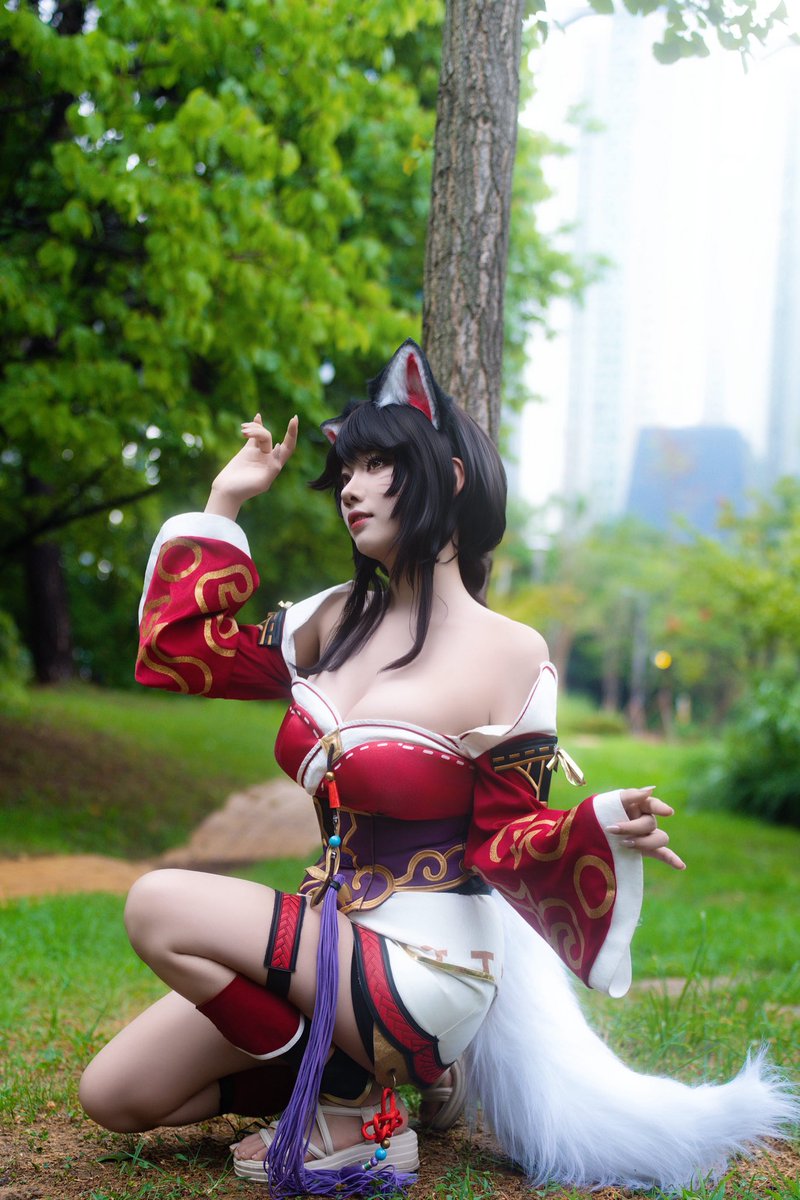 pancake_1126's tweet photo. #Ahri #leagueoflegends #Lolcosplay https://t.co/d25HLRIUd8