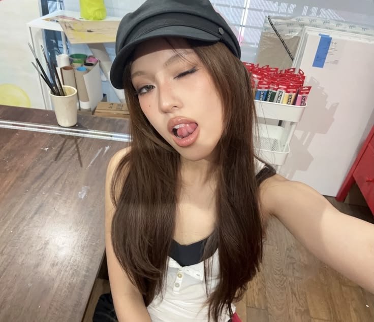 ifejelly's tweet photo. 🩶 ႛ ೃ ࣪ ㅤ friend   request :

name : kyioko
s.o : bisexual
status : available
age : 22
zodiac sign : virgo
height : 1'63cm.

   ⠀⠀⠀⠀⠀♡ ⠀4    dm https://t.co/KXDe7Yn0OF