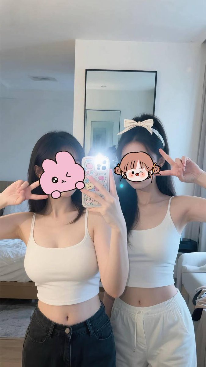 CarranoMom's tweet photo. 七夕你要女朋友不要？  一顿火锅我就给你送过去或者我把微信推你。 仅限潮州哈  太远没车费 https://t.co/ROhtaWH9i1