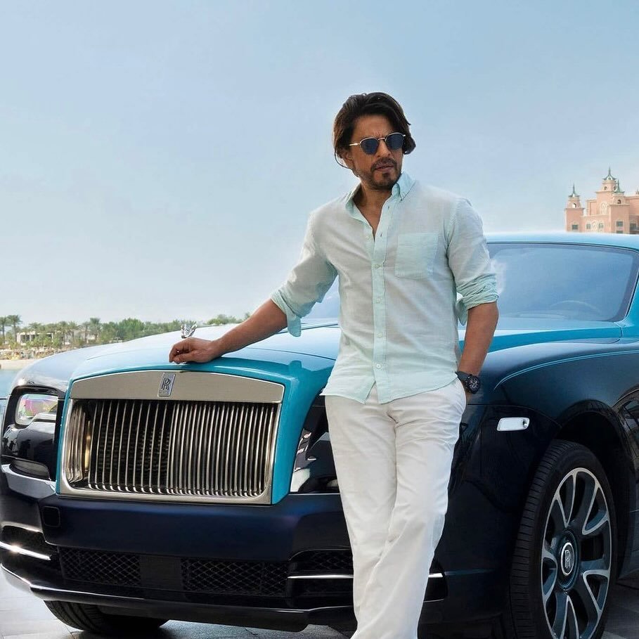 Iwasamwill's tweet photo. Bollywood Actors as Car Brands( analogy with their Box Office Power 🔥):

Do you Agree with this List?

Shahrukh Khan - Rolls Royce 😎 
Ranveer Singh - Lamborghini 🥵 
Ranbir Kapoor - Porsche 🔥 
Vicky Kaushal - Mercedes Benz 👌🏻
Ajay Devgn - Toyota 🚗 
Akshay Kumar - Maruti Suzuki 😁 
Salman Khan- Land Rover 🚛 
Aamir Khan- Tesla 🚘
Hrithik Roshan- Ferrari 🏎️
Shahid Kapoor - BMW 🚓