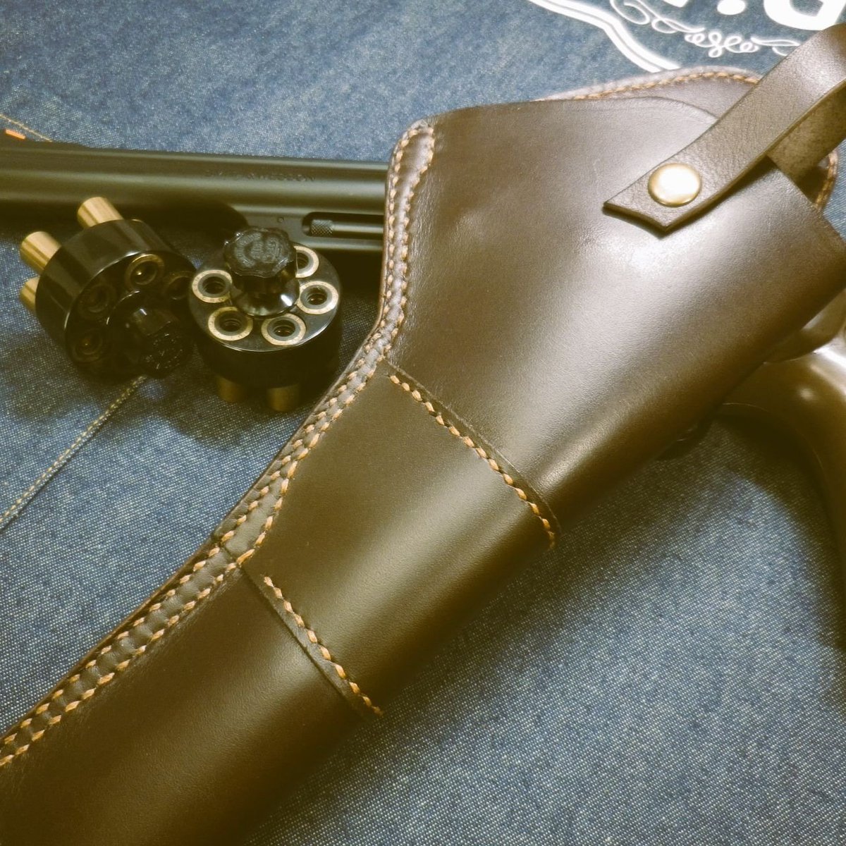 JTGS33's tweet photo. 「JTGS」で検索。
ゆっくりとご覧になって頂きたいので、予約制とさせて頂きました。
月～日曜日am10:00～pm6:30営業中
(水･木曜日定休日)

24時間営業公式サイト:
https://t.co/3D8bYV4Z5f
YouTubeチャンネル:
https://t.co/IFn9pa7cPr https://t.co/QwfqtM6fE6