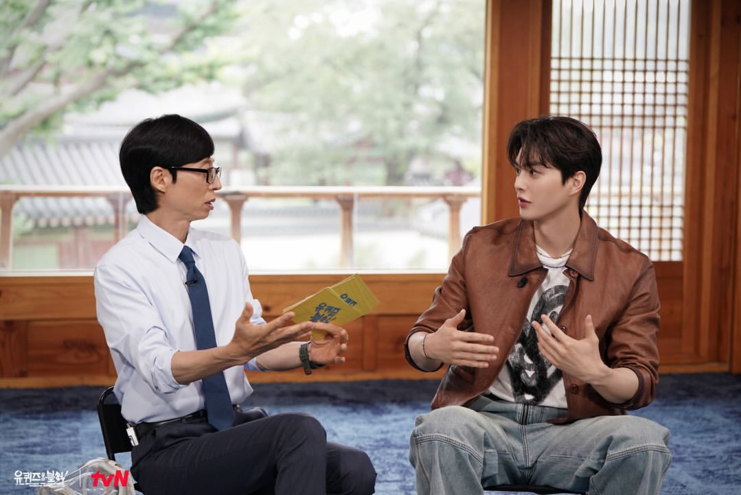 forskg's tweet photo. 260819 youquizontheblock Instagram update 

‘Song Kang, who has no military hiatus’ 

🔗 https://t.co/E6z2W0pKzV

#SongKang #송강 https://t.co/yb36Vs1icE