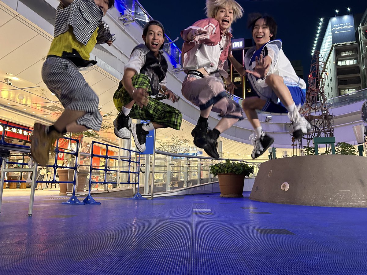 dragonfly_1021's tweet photo. 本日の『iDOL BANQUET inオアシス21』ありがとうございました!!
#DRAGONFLY
#ドラフラ
#DFUP1500 https://t.co/5tnlJxGvur
