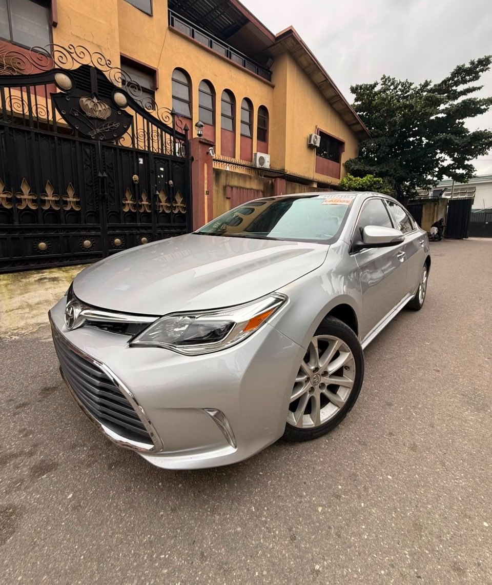 Autorush2's tweet photo. PRICE SLASH!!!🔥🔥🔥🔥🔥🔥🔥🔥🔥🔥

🚘: Preowned Toyota Avalon Limited
💰: Now 13,000,000 naira ($9.4k) only!

Interested?
Call: 07041468482 https://t.co/MLPvyrJ7rh