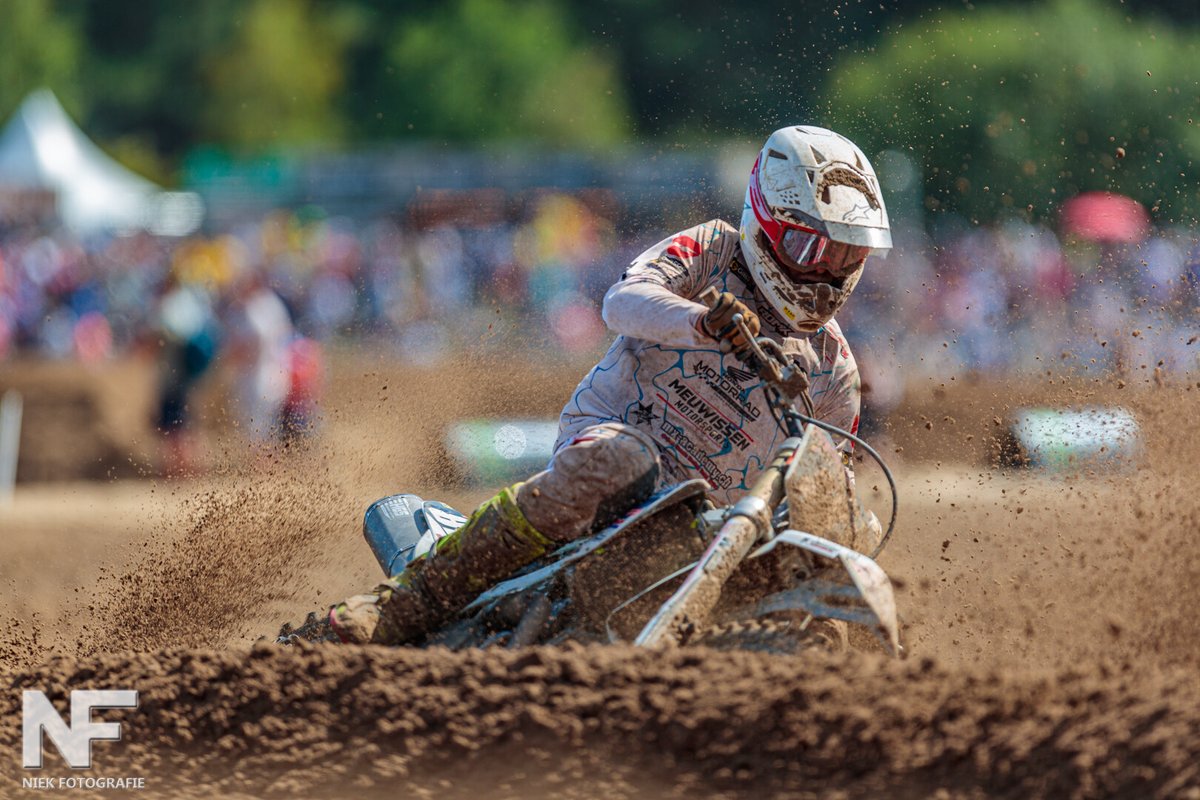 road2mxgp's tweet photo. Emile de Baere keert terug op TM. De Belg zal in Arnhem uitkomen voor het DvS Junior Team, afgelopen weekend reed De Baere voor Meuwissen Motorsport-Honda in Uddevalla. #Road2MXGP is #PoweredbyKEMCO #ThisisMoto #Beup2date #MXGP #NiekFotografie https://t.co/AXZcy11Kia