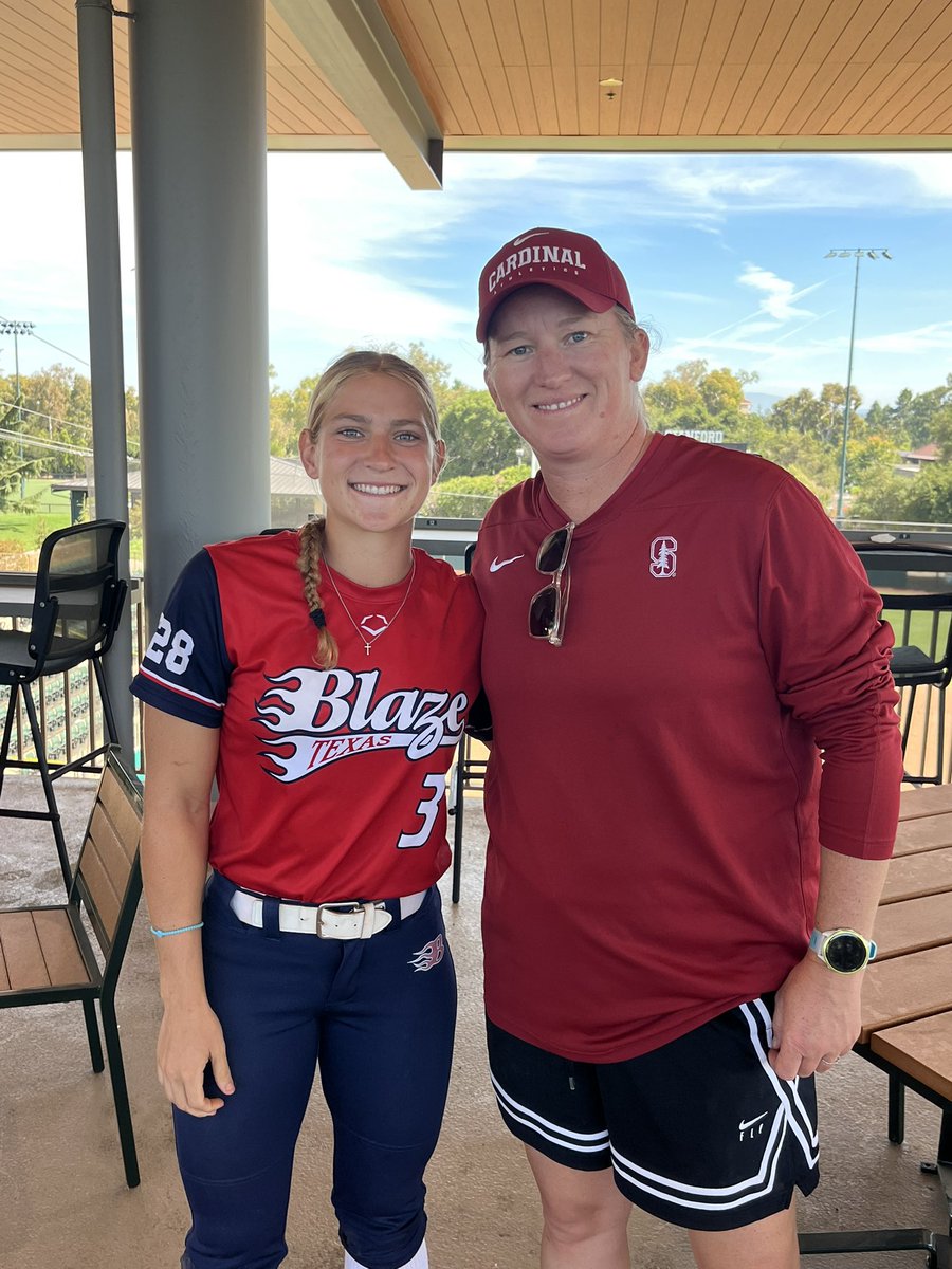 Ella_Patek's tweet photo. A huge thank you to @JessicaAllister and her staff at @StanfordSball for putting on an amazing camp! I had a great time working with all of the coaches and enjoyed being on the beautiful campus!! https://t.co/x3G968o3mh