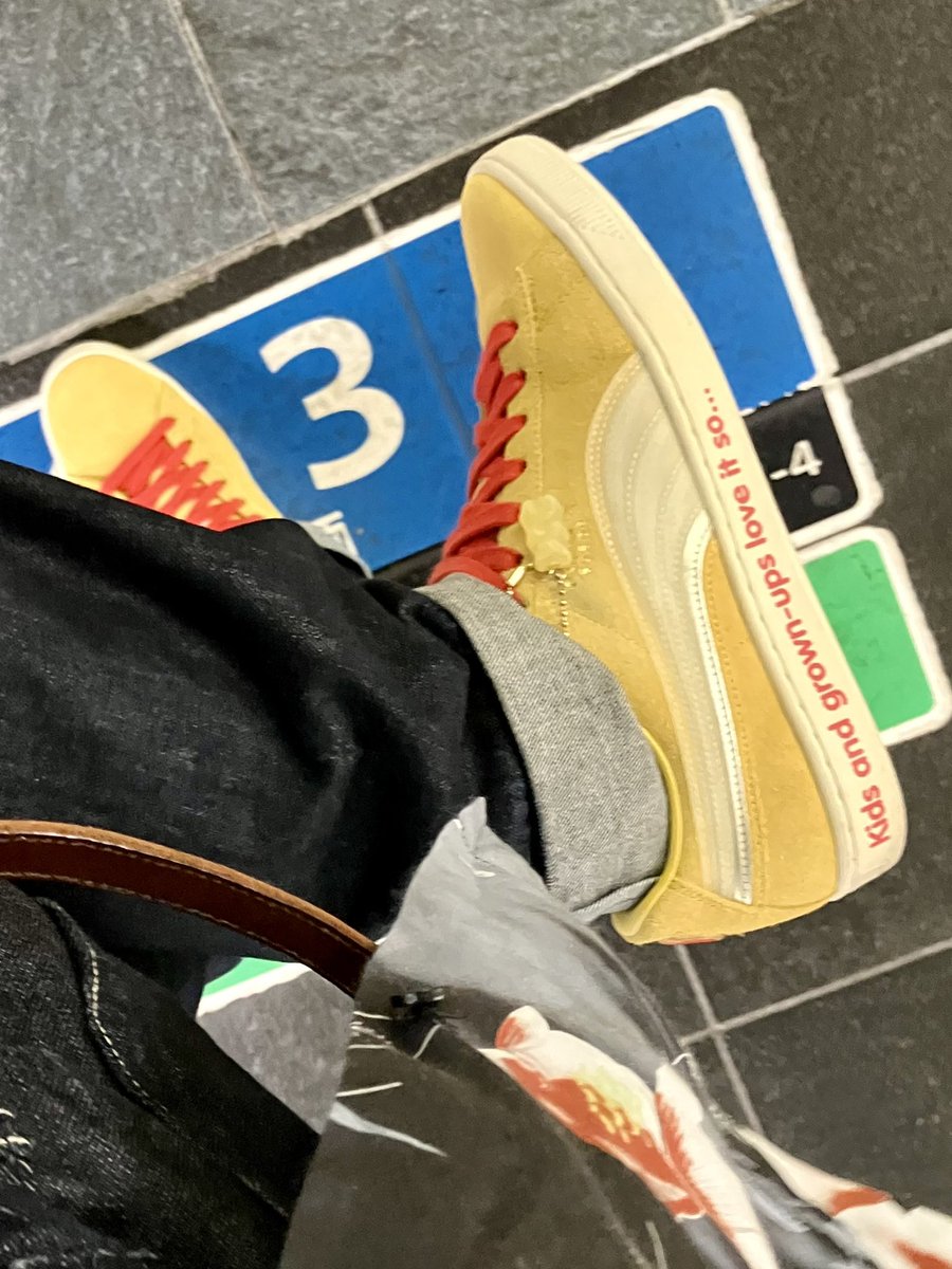 Jordan11Osaka's tweet photo. 今日は古巣の後輩たちとビアガーデンでした🍺

みんな、楽しめたみたいで何よりです♪

ハリボーPUMAはいつ履いても可愛い😍

おやすみなさい😴 https://t.co/MgJRSQeHuJ