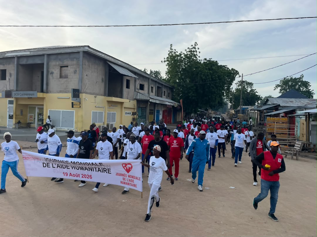 OchaCameroon's tweet photo. Journée mondiale de l'aide humanitaire

En 2025, plus de 350 travailleurs humanitaires ont perdu la vie. La grande majorité était des collègues nationaux.

Les acteurs humanitaires de l'Extrême-Nord, à Maroua, Kousseri, Mokolo, Mora et Yagoua, leur rendent hommage
#ActForHumanity https://t.co/72Eofz9W3d