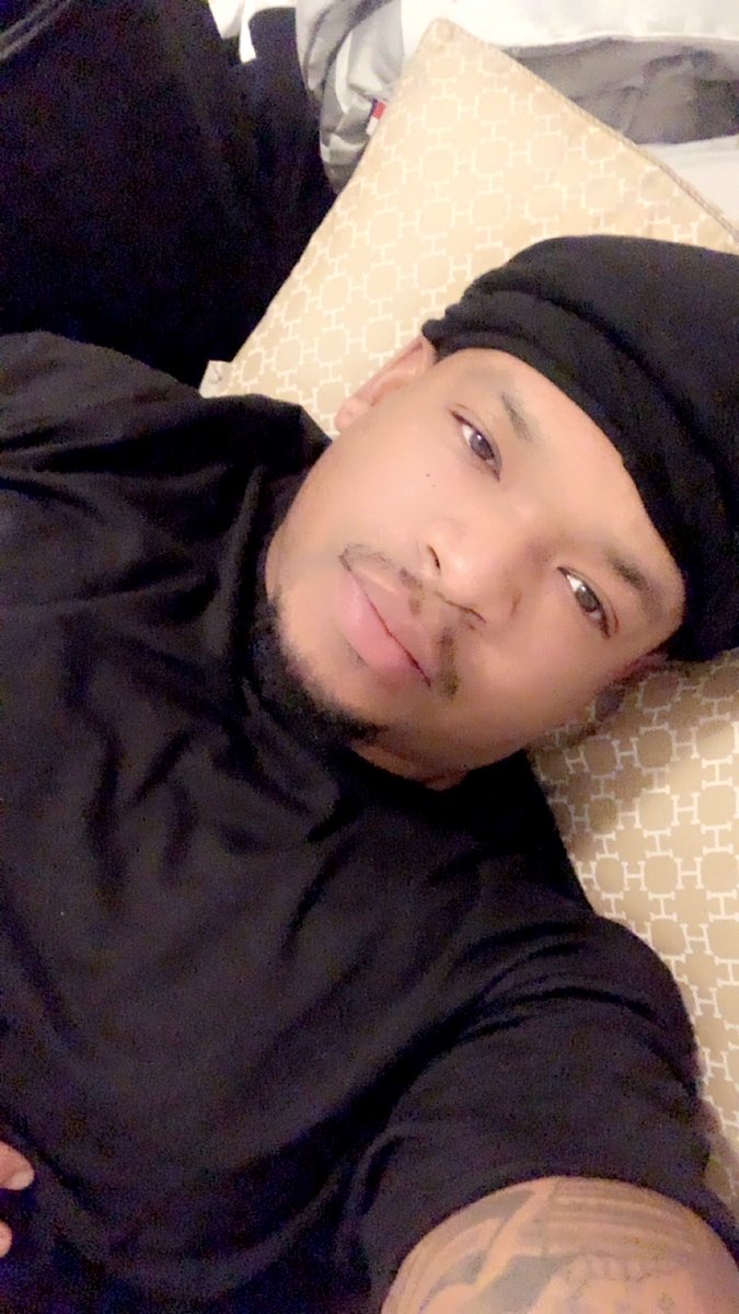Tray4Pres420's tweet photo. Goodmorning 😈 https://t.co/W13NudXC9B