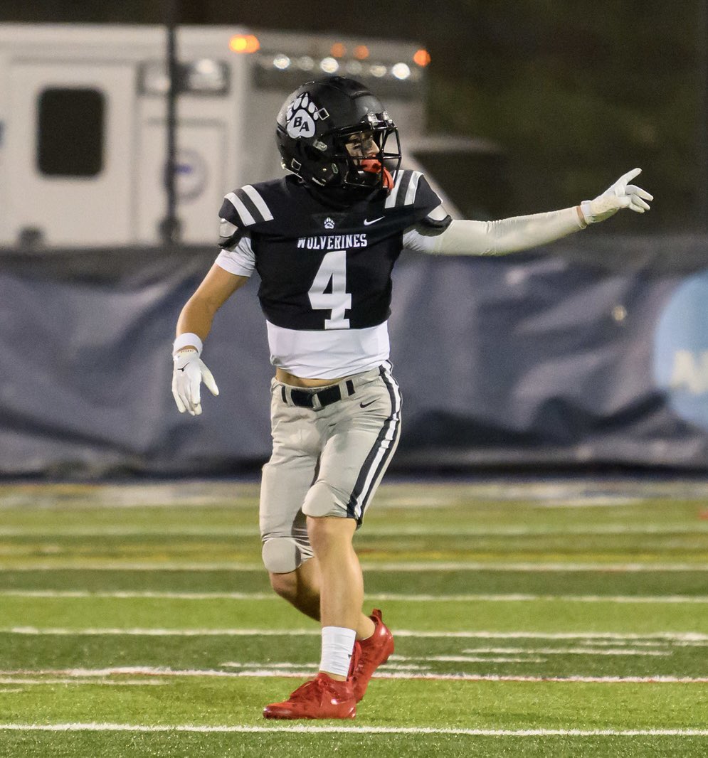 Bridgton_Ftbl's tweet photo. 4 days until camp. #WolverineMoB #TheDifference https://t.co/eIEPbm0C1g