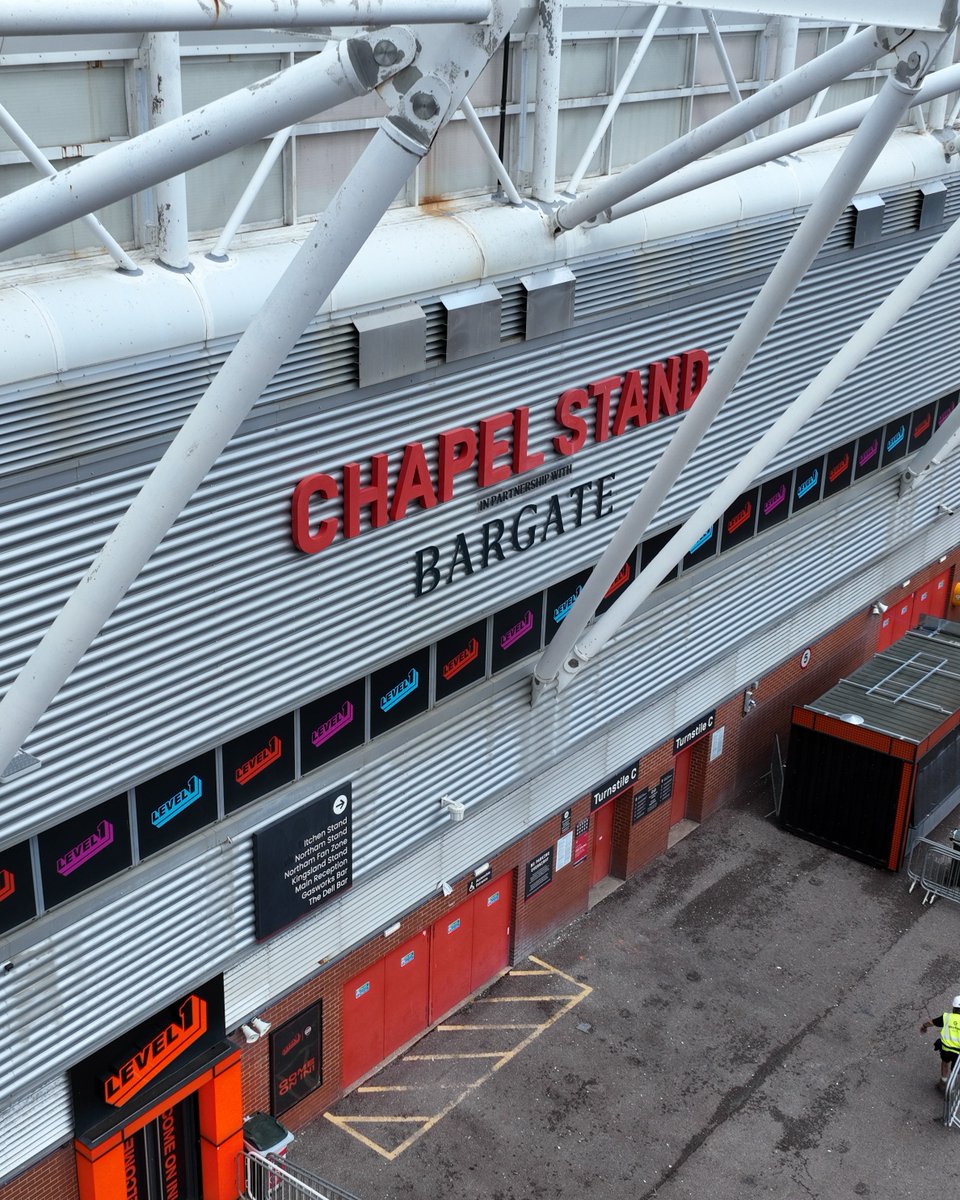 SouthamptonFC's tweet photo. St Mary's Stadium 🤝 Bargate

Bargate becomes our first-ever Official Stand Partner 🏟️