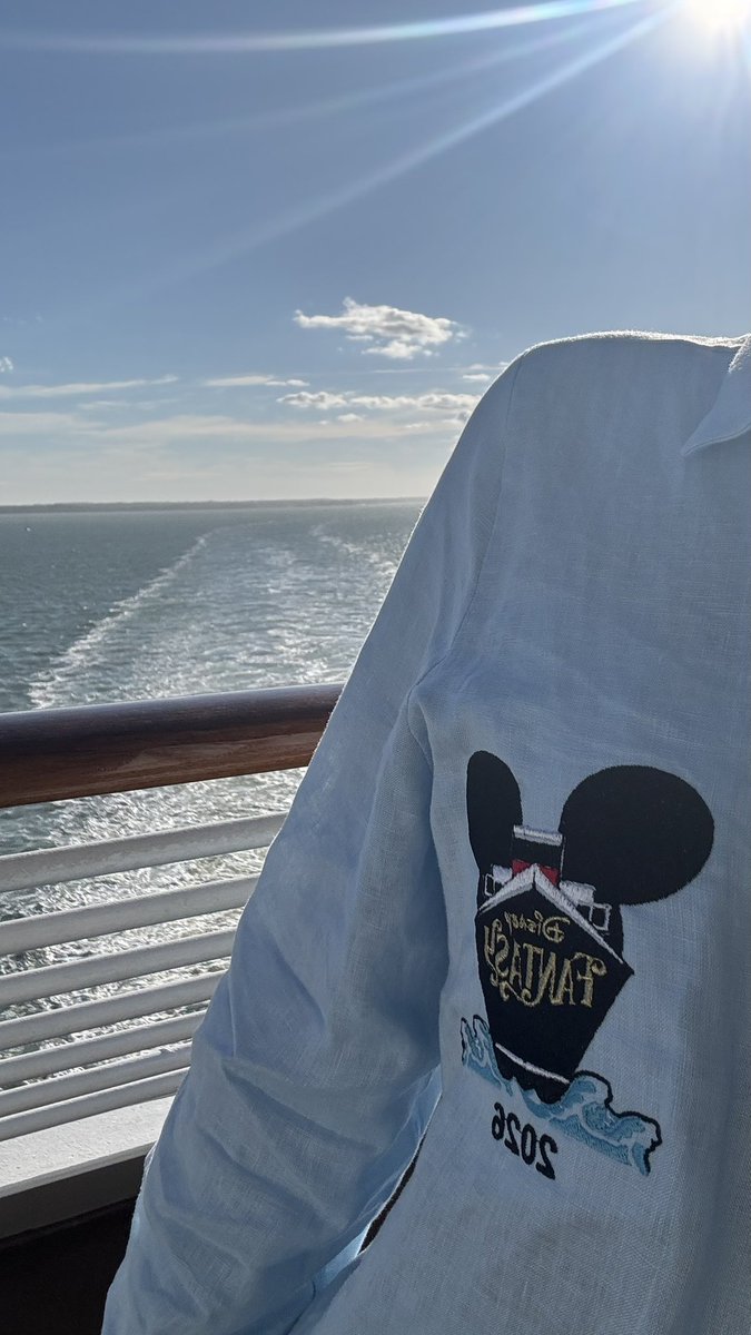 M63xm's tweet photo. Disney Cruise 🚢🧚🏻‍♀️ https://t.co/nZhW0P6ah6