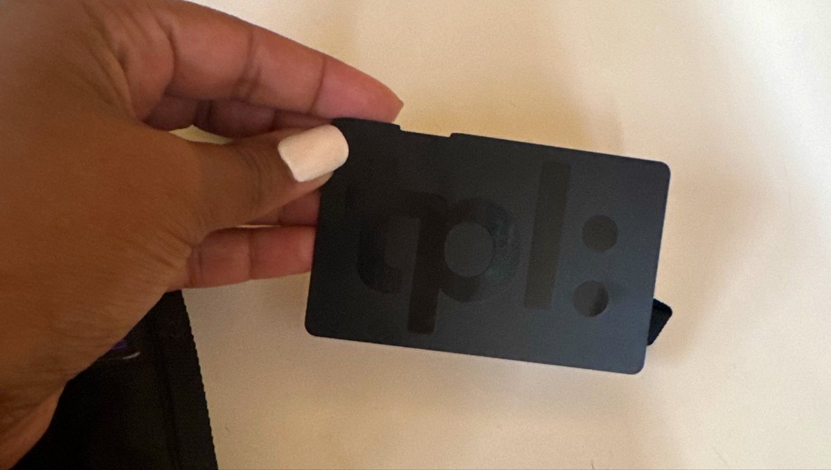 thisisnisakaran's tweet photo. I am so in love with the aesthetics of this library card. 

You did good @torontolibrary. https://t.co/bwswOcLNPG