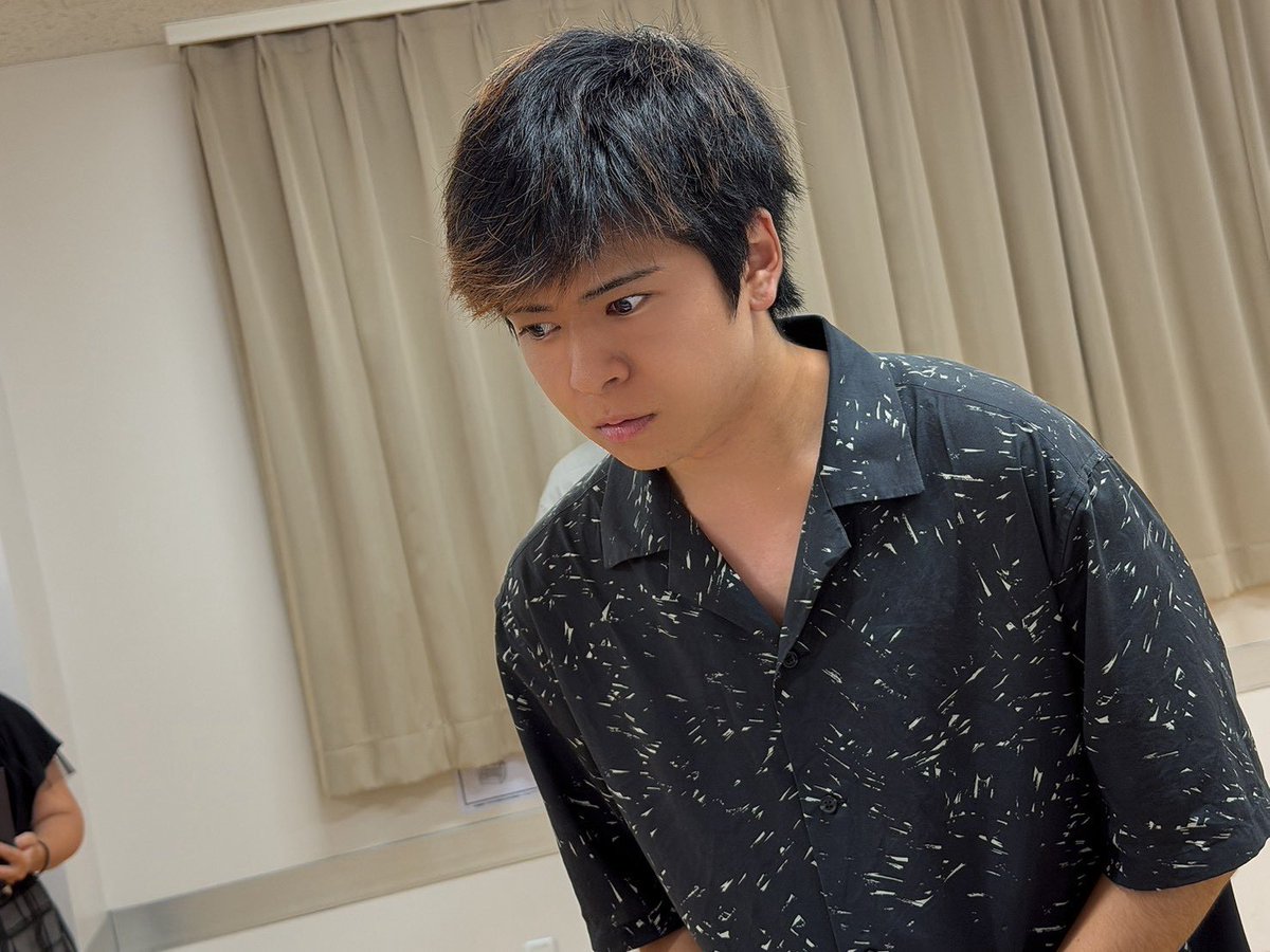 hikaru08191's tweet photo. 本日誕生日を迎えました。
フェーズ27開幕です。
そんな今日はお稽古をして、
まだまだもがいております。
これからです。
行くぞ

皆様お祝いメッセージ、プレゼント
ありがとうございます😊 https://t.co/0sUy4P6r4x