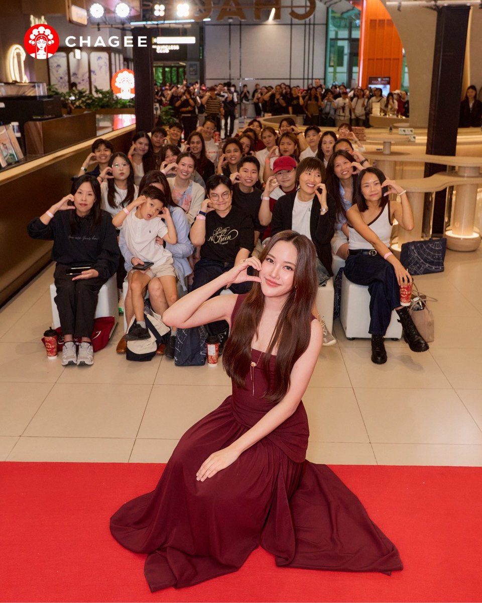 zuuzuushii's tweet photo. Chagee ลงรูปเร็วเวอร์

FREEN X CHAGEE EVENT

#CHAGEEwithFREEN
#CHAGEEFlavourInHarmony
#CHAGEELycheeRoseBlackTea https://t.co/H0g6IvRaWz