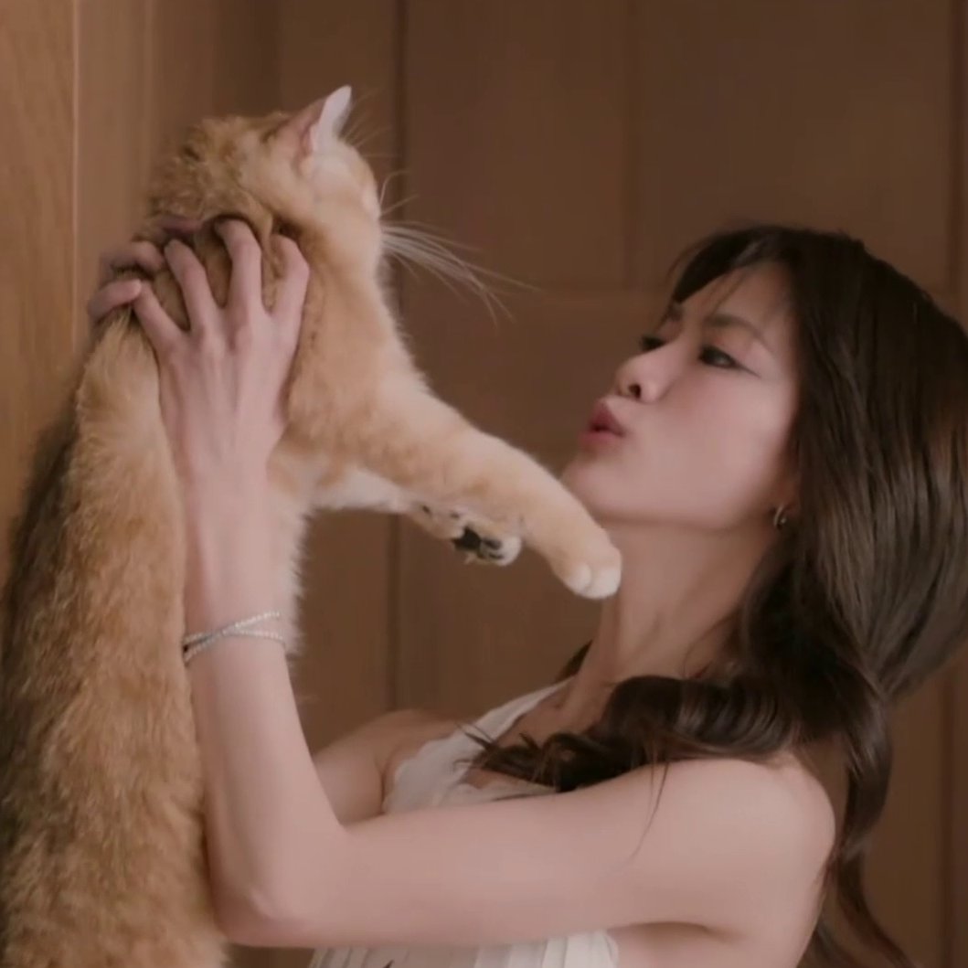 ZEIIK_Ss's tweet photo. แอบชอบพี่ซัน ทำไงดีคับ

DONT TOUCH DONT KISS
#MoonshadowSeriesEP2 https://t.co/EZ9vqmWbK0