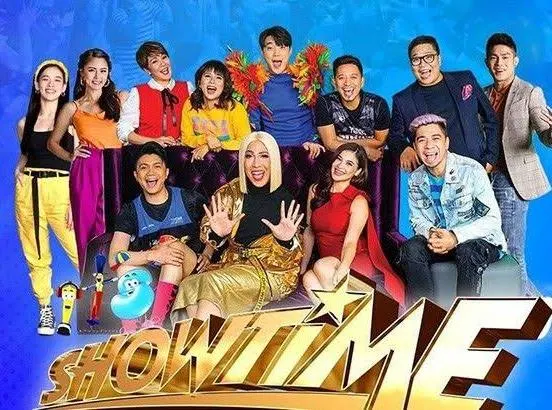 bortangbarbie's tweet photo. Ang talino ng GMA. Nakuha nila ang shows ng kapamilya nang hindi binibili at sinalo ang utang ng estafadorang network—ABS-CBN. Let your kingdom come, and it will be ours, ganurn? HAHAHA https://t.co/UeV1ubXJFK