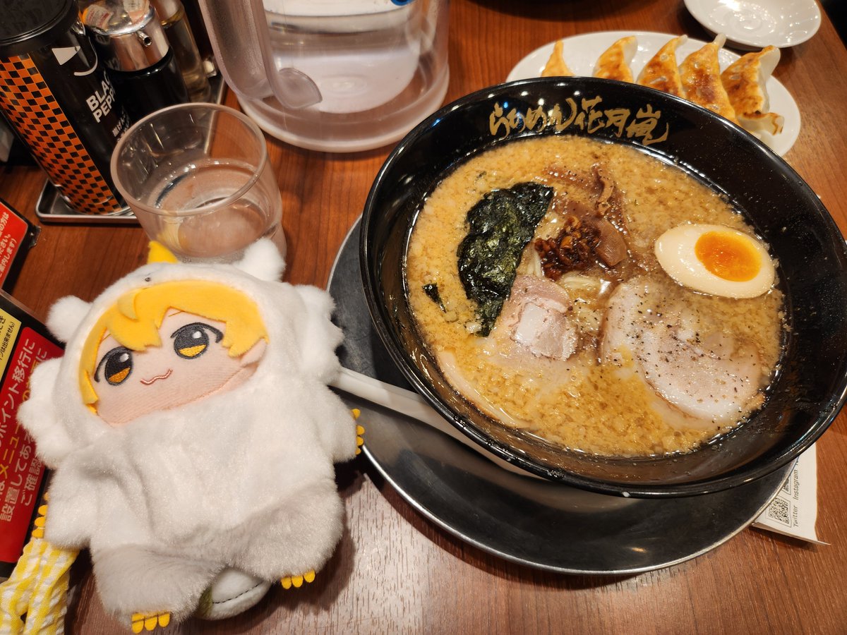 ayumi_stpr_610's tweet photo. 最初で最後のアリツア参戦
いつもより飛び跳ねてる？るぅとくんに終始ニコニコしてました
ファンサもいただけて大満足💕︎︎
楽しかった！！！
明日のオーラスは地元でライブビューイングです
 #すとぷり10周年ライブ https://t.co/vuR4KsRNGf