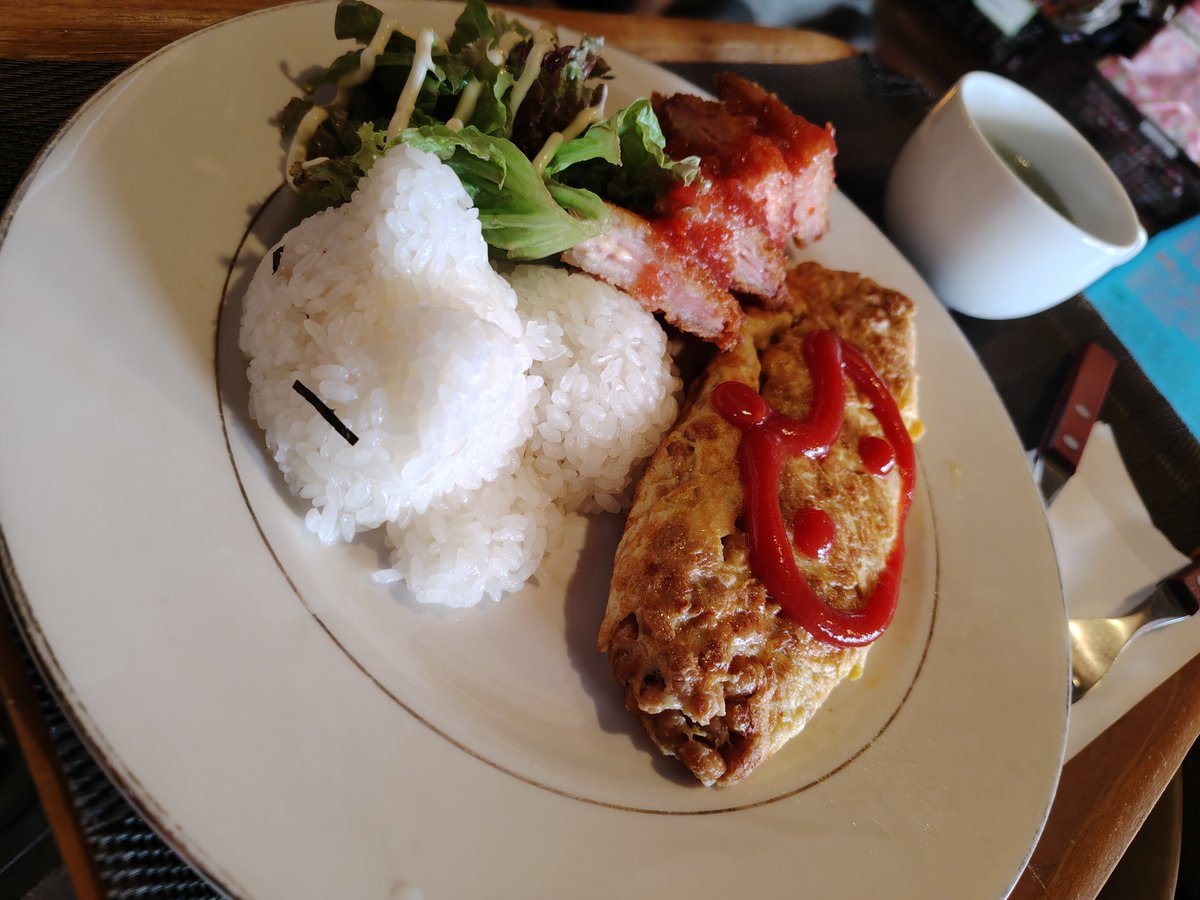 doze_w_cat's tweet photo. 本日もご来店ありがとうございました😊
クレープシュゼットとワンプレートのハムカツとオムレツです。なかなか美味しそうに見えます。映え写真なかなか難しいです…。
明日もよろしくお待ちいたしております〜 https://t.co/I63raNZyai