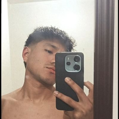 PeruIcloud's tweet photo. @AyrtonAzOficial @lounicoquehabia @mclovin2804 @alonsogrimal2 JAJJAJAJA JAJAJJAJA VIBE CODING JAJAJJAJAJAJAJAJJAJA https://t.co/jsg92oMrA3
