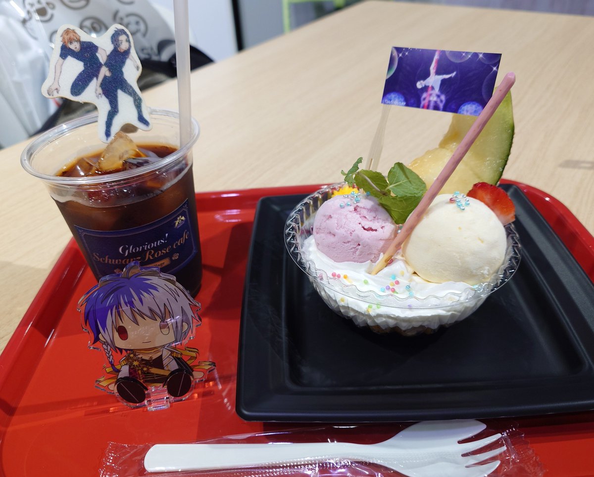 Shine_x_program's tweet photo. 2度目のシュワロカフェ🌹🔵→🍺🏮

半数以上は昨日と同じメニュー https://t.co/Ngfym7PU3w