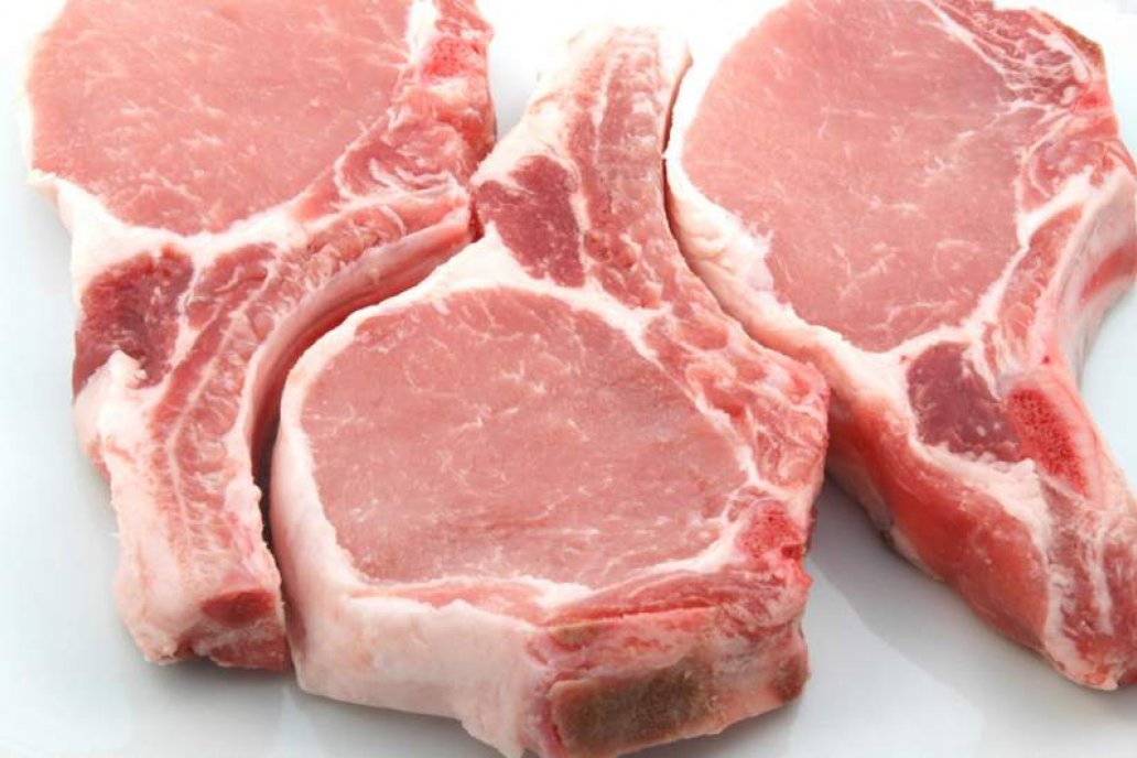 ActividadProduc's tweet photo. #InformeNoTanConfidencial
Con información nutricional proponen ampliar el consumo de carne de cerdo en escuelas y hospitales. Con consumo argentino cerca de 20 k anuales por habitante, Federación Porcina Argentina encargó al Instituto Nacional de Tecnología Industrial la tarea. https://t.co/JOqHpRKHnR