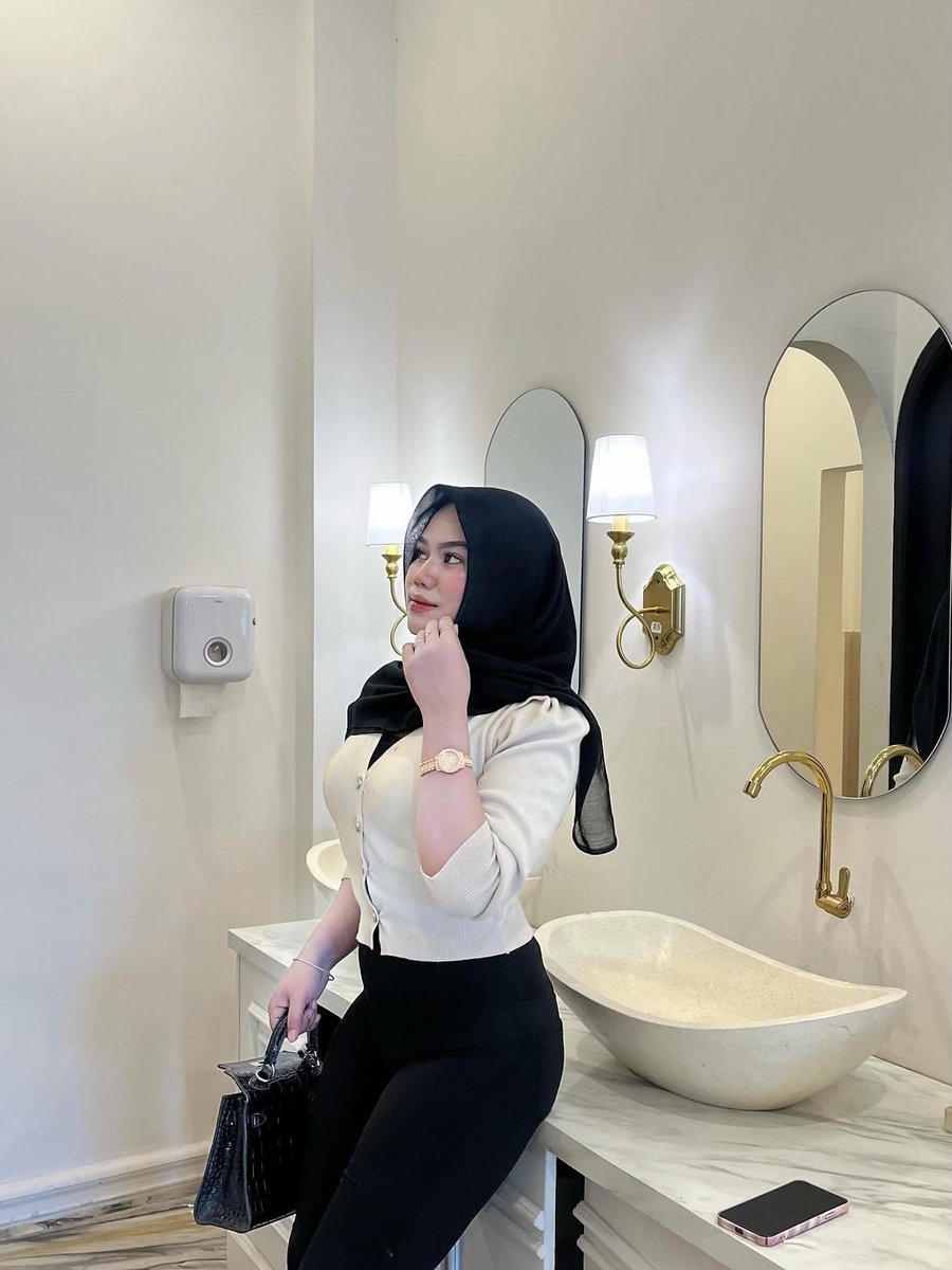 Hjui123Martin's tweet photo. Hii Jogja, buat yang mau bo/vcs &amp; massage bisa lansung hubungi WhatsApp di bio yaa kak💝
#availjogja #bojogja #vcsjogja https://t.co/UHcjD7u2P9
