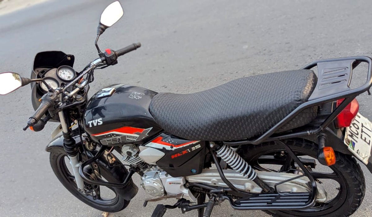 Eng_Matarra's tweet photo. #Tshs 1,380,000/=
TVS HLX NEW MODEL🔥🔥
REG" #ETT
▪️Cc. 125
▪️Gear -5
▪️Starter jino moja
▪️Engine Haijaguswa
▪️Imetunzwa vizuri sana
▪️Inakuja Full Documents ✅️
IPO DAR (Mikoani Tunatuma kwa uaminifu)
CALL/WHATSAPP-0719542184 https://t.co/xzzUqIQ8Qm