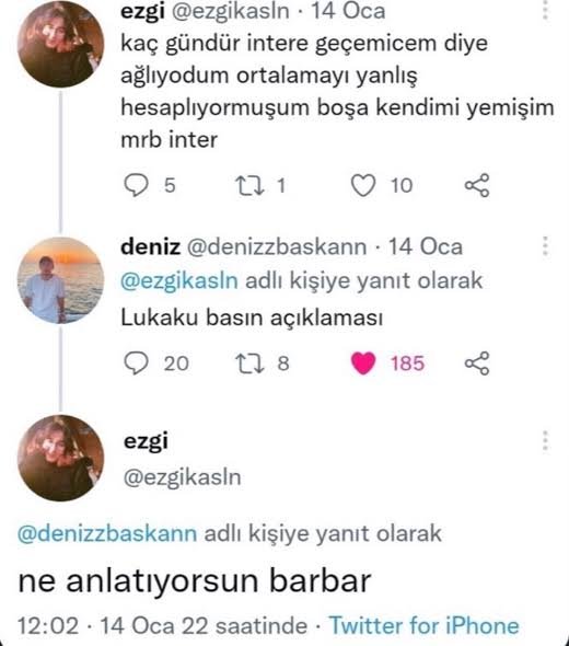 gecuberk's tweet photo. futbol maçı geldi https://t.co/ogqCuEpy1z