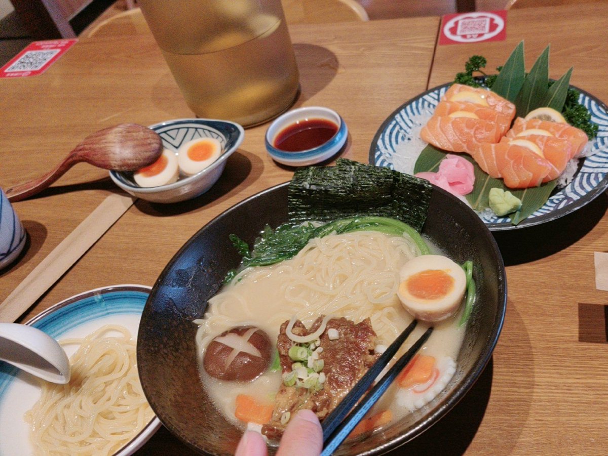 kwongkinchung's tweet photo. Late night craving hits—steaming hot ramen with soft-boiled egg and a side of quiet. https://t.co/DYXTqt13J9