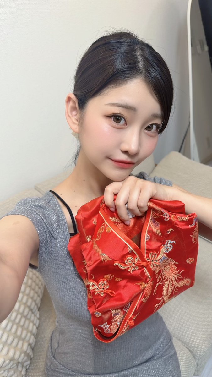 changingthis187's tweet photo. この投稿に10いいねきたらコスプレ公開しちゃいます🫣
流石に来ないかな？？ https://t.co/rMIarBj3MD