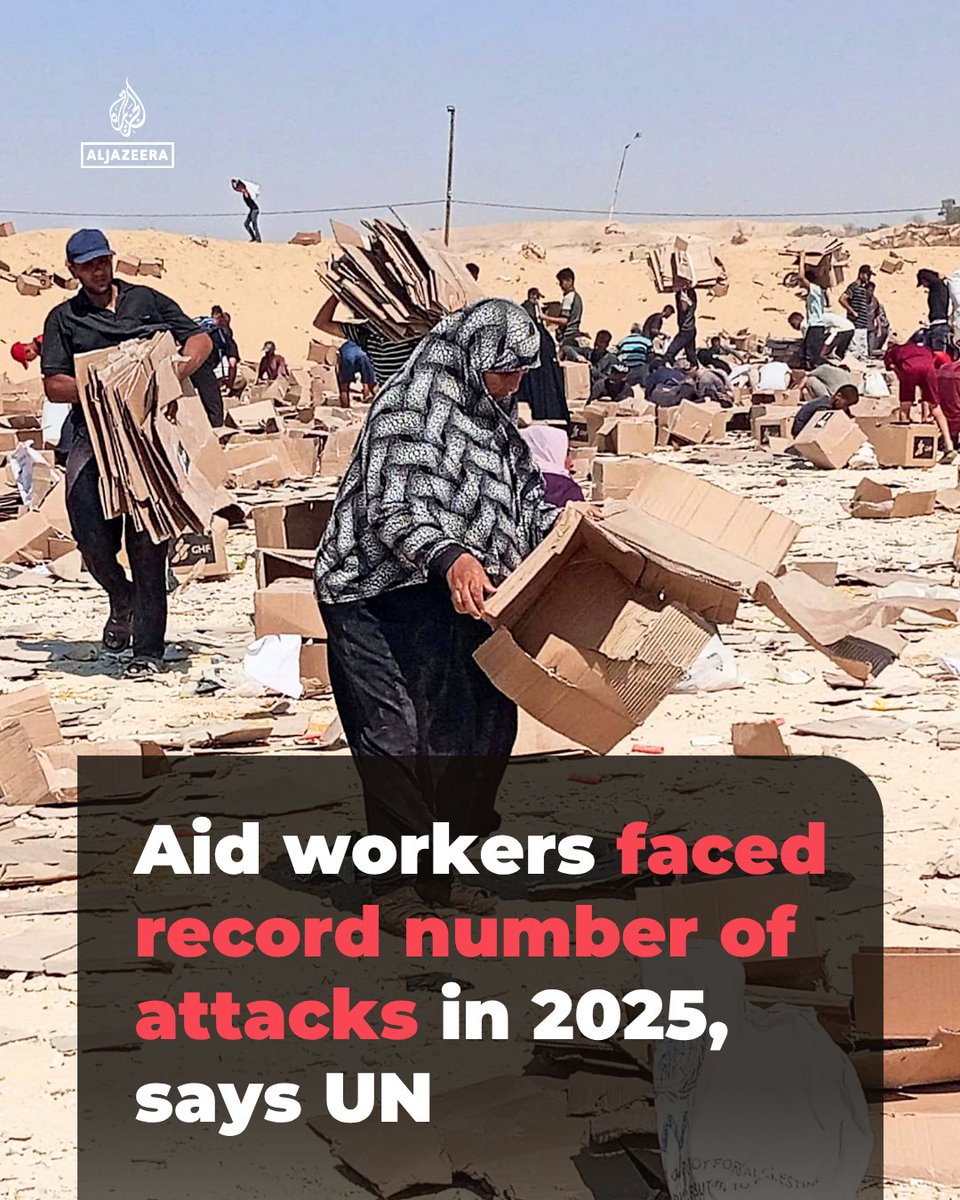 AJEnglish's tweet photo. A record number of aid workers faced violent attacks last year, partly driven by the increased use of armed drones, says the UN's humanitarian office.
Read more https://t.co/JzycnYUYBd https://t.co/DkthbmDLCK