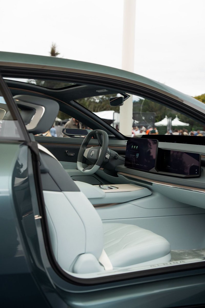 OnyitexHQ's tweet photo. BMW ALPINA https://t.co/bhazqO6LHt