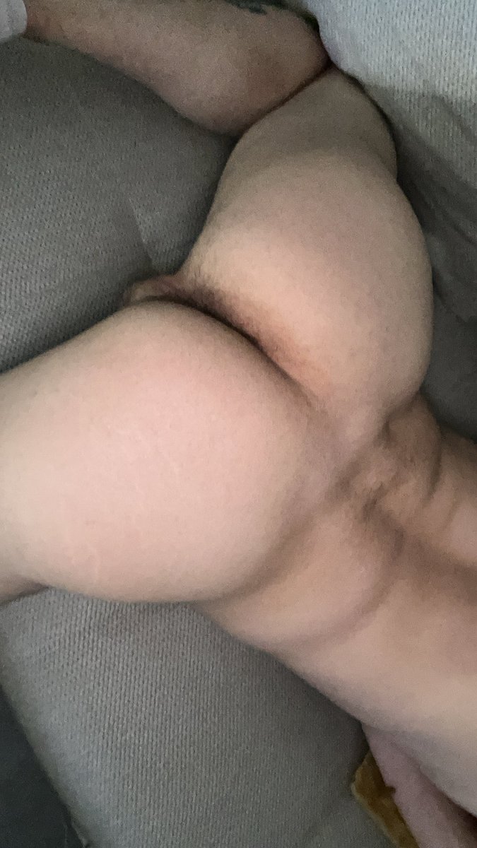 ber45191's tweet photo. Front 🍆 or Behind 🍑 https://t.co/i6OYQilcug