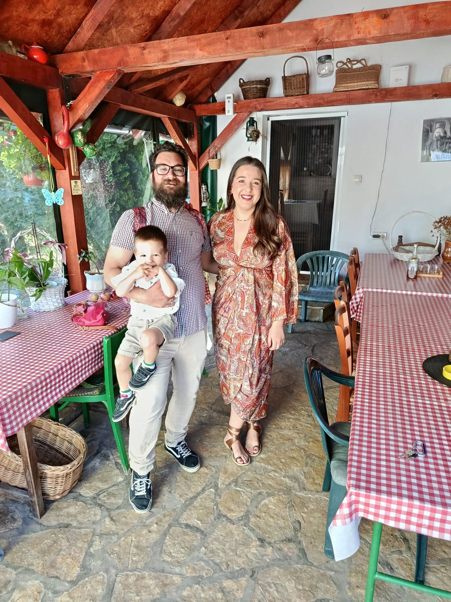 prenocistelelic's tweet photo. Наши драги гости из Београда, Србија ☺️🇷🇸
Our dear guests from Belgrade, Serbia
#prenocistelelic #selolelic #valjevo #selo #lelic #seoskiturizamsrbije #seoskiturizam #srbija #posetisrbiju #visitserbia #obidjisrbiju #porodica https://t.co/s9EFL9IZy7
